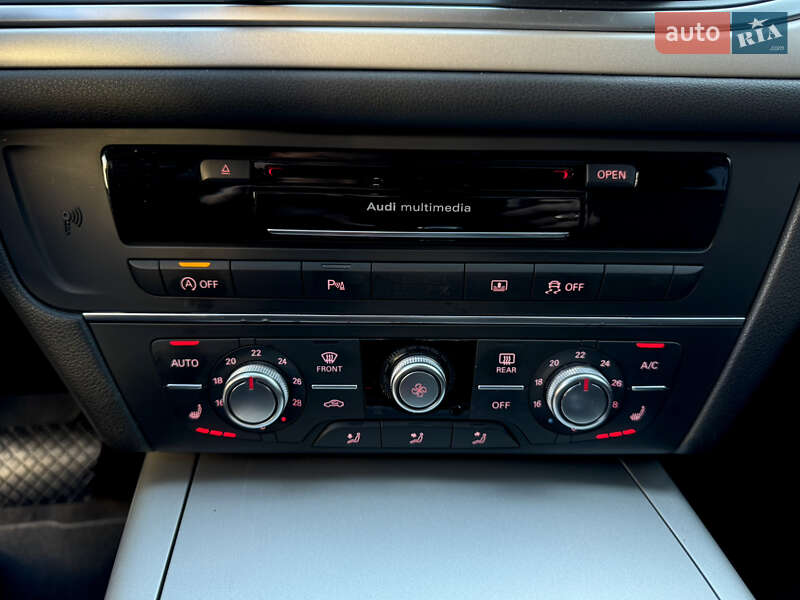 Седан Audi A6 2015 в Ужгороде