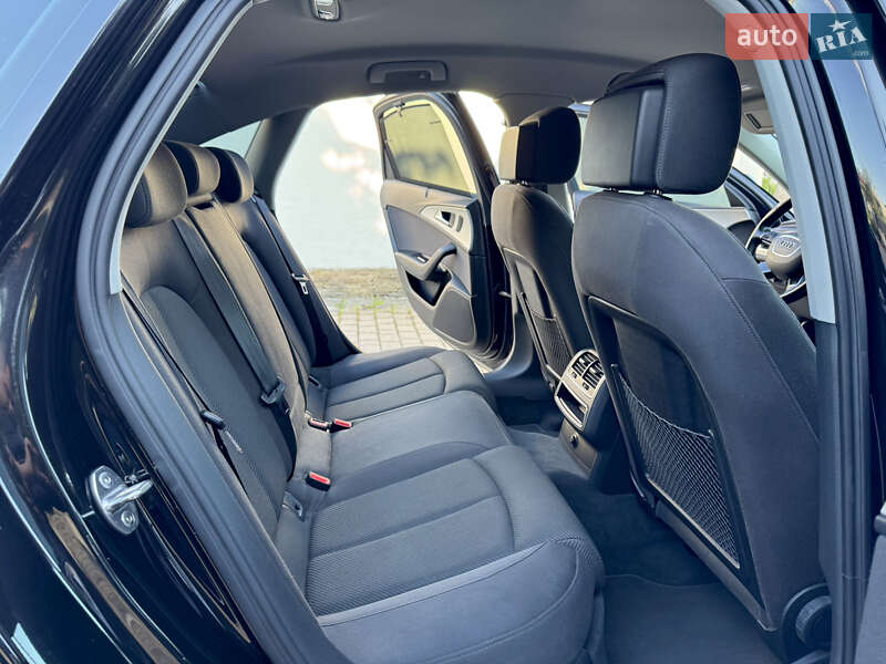 Седан Audi A6 2015 в Ужгороде