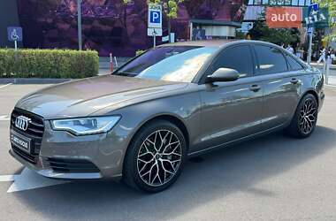 Седан Audi A6 2011 в 