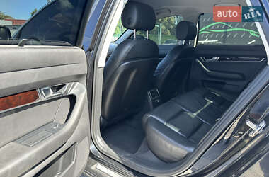Седан Audi A6 2010 в 