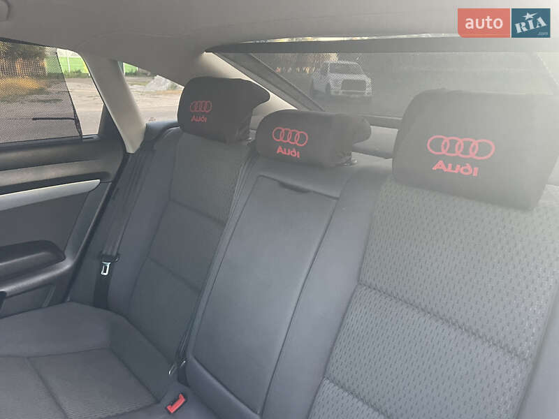 Седан Audi A6 2009 в Брусилове