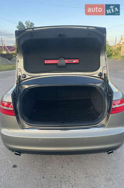Седан Audi A6 2009 в 