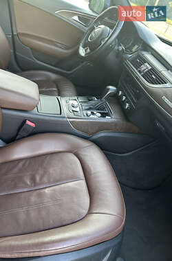 Седан Audi A6 2015 в 