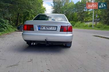 Седан Audi A6 1996 в 