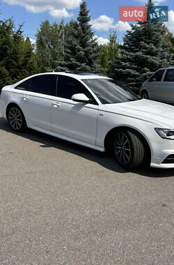 Седан Audi A6 2016 в 
