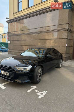 Седан Audi A6 2021 в 