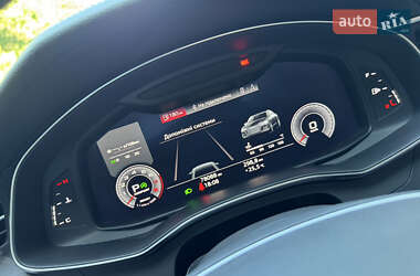 Седан Audi A6 2019 в 