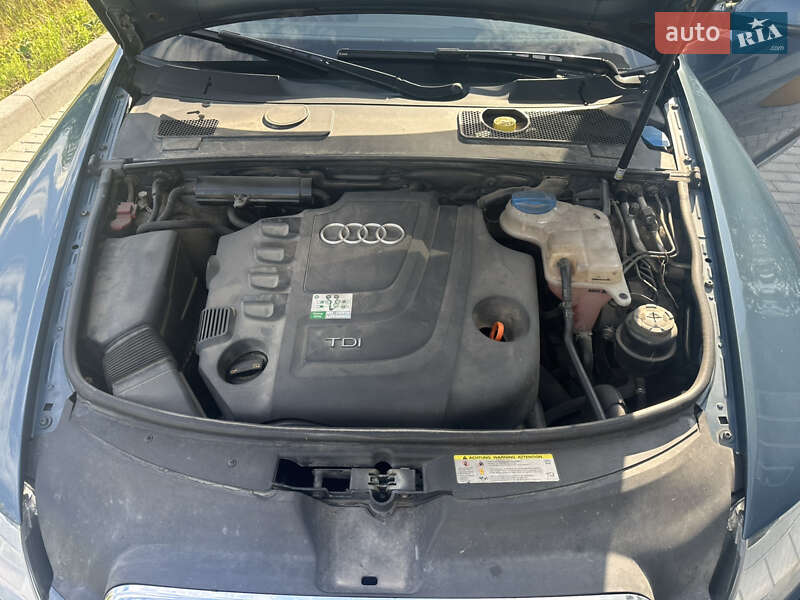 Седан Audi A6 2010 в Львове