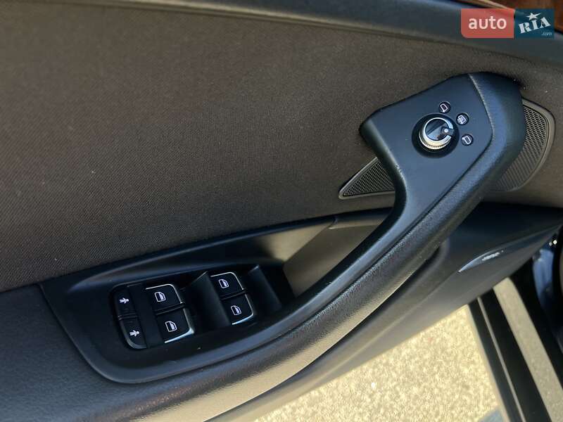 Седан Audi A6 2011 в Богуславі