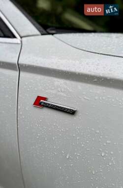 Седан Audi A6 2012 в 