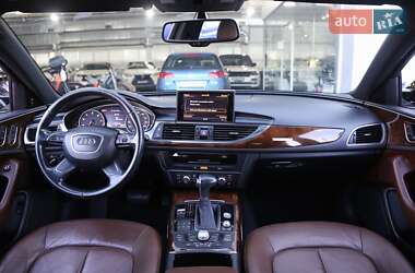 Седан Audi A6 2012 в 
