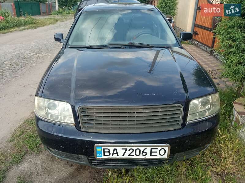 Седан Audi A6 2001 в Александровке