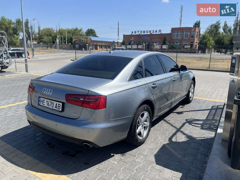 Седан Audi A6 2011 в Николаеве