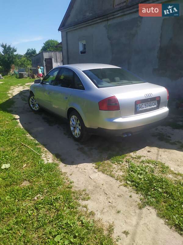 Седан Audi A6 2003 в 