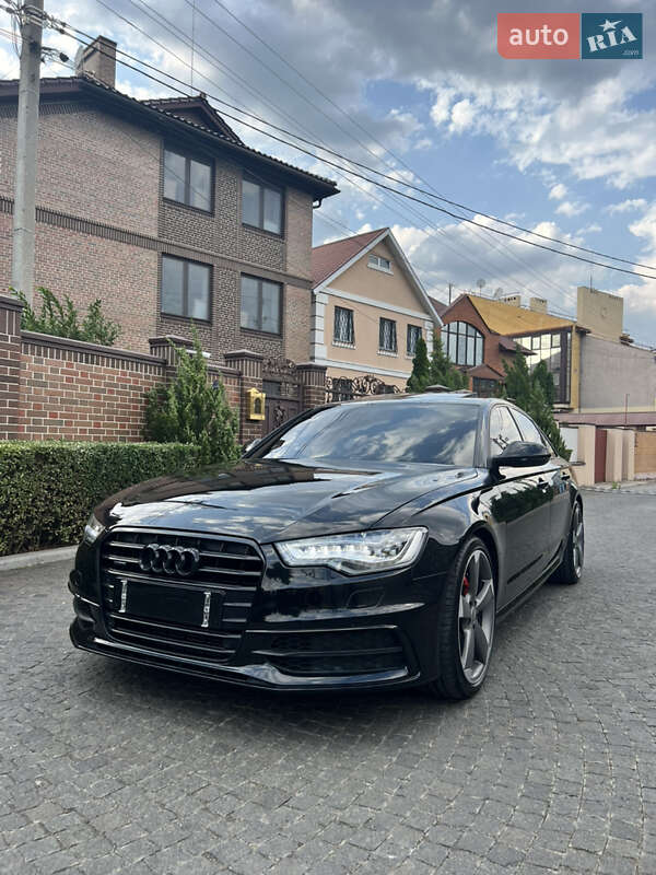 Седан Audi A6 2013 в 