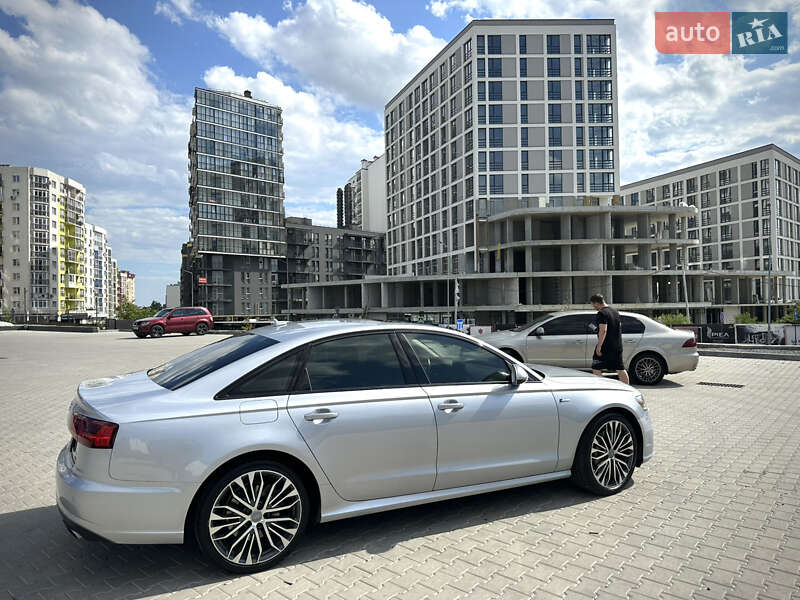 Седан Audi A6 2014 в 