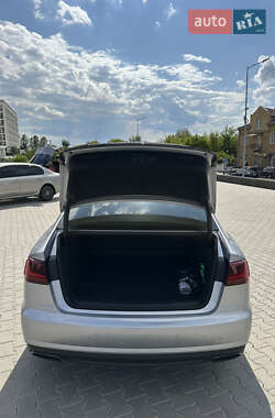 Седан Audi A6 2014 в 