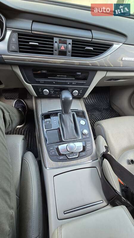 Седан Audi A6 2015 в Львові