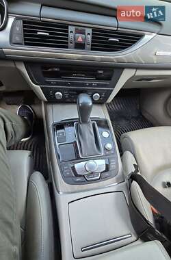 Седан Audi A6 2015 в 