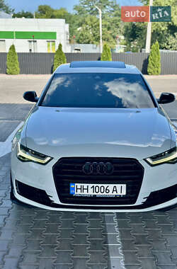 Седан Audi A6 2015 в 