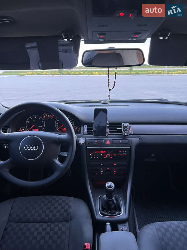 Универсал Audi A6 2002 в Бучаче