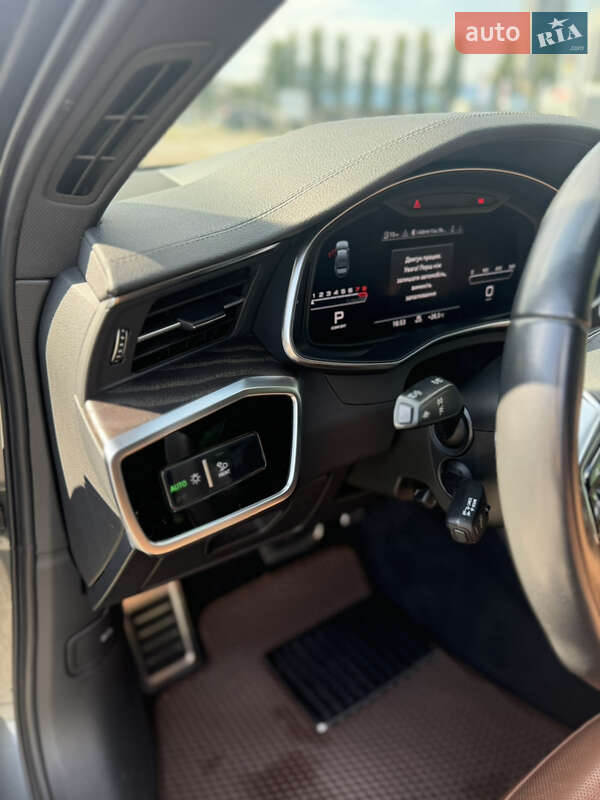 Седан Audi A6 2019 в Киеве