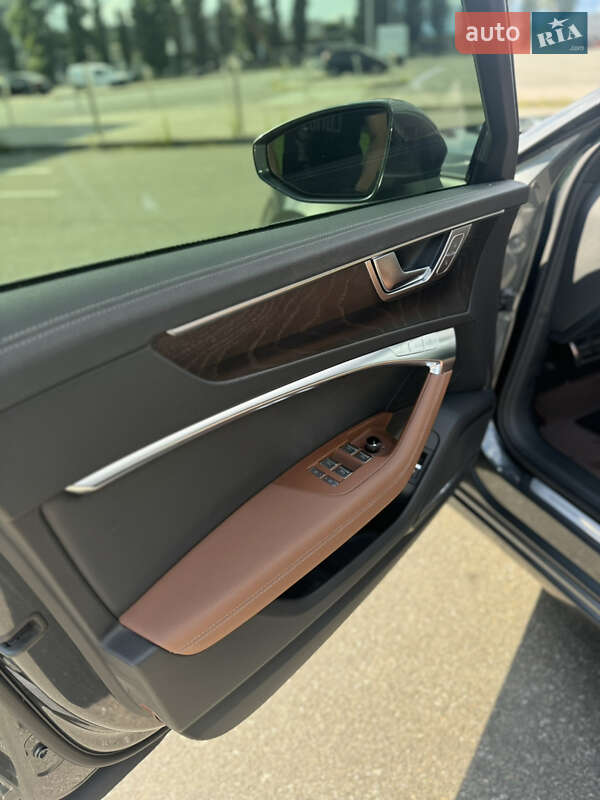 Седан Audi A6 2019 в Киеве