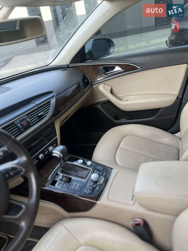 Седан Audi A6 2011 в Николаеве