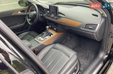 Седан Audi A6 2015 в 