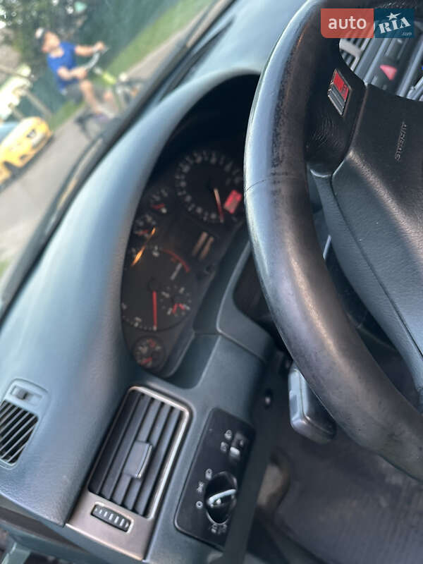 Універсал Audi A6 1998 в Ічні