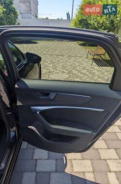 Седан Audi A6 2022 в 