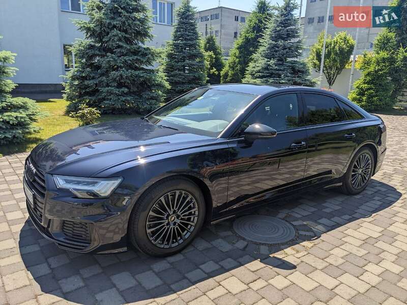 Седан Audi A6 2022 в Львове