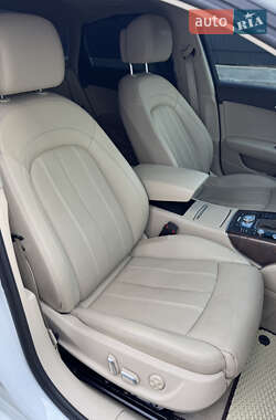 Седан Audi A6 2016 в 