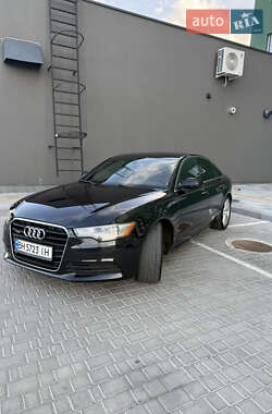 Седан Audi A6 2015 в 