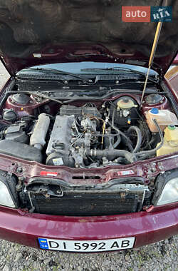 Универсал Audi A6 1996 в 