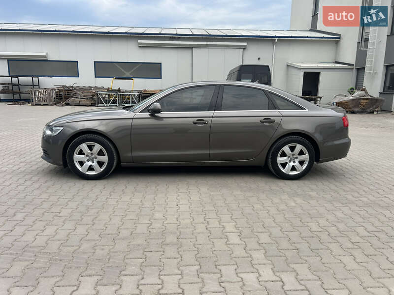 Седан Audi A6 2014 в Хмельницком