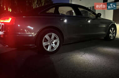 Седан Audi A6 2014 в 