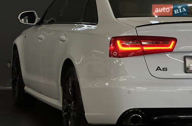 Седан Audi A6 2011 в 