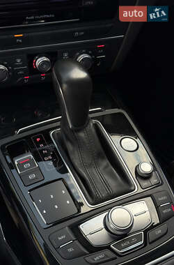 Седан Audi A6 2015 в 