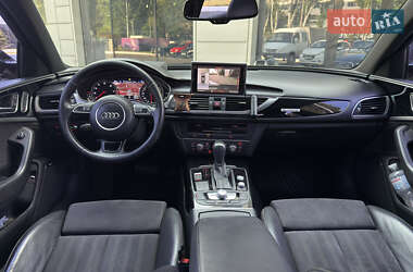 Седан Audi A6 2015 в 