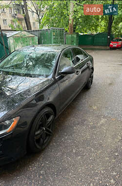 Седан Audi A6 2013 в 