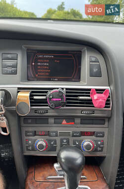 Седан Audi A6 2004 в 