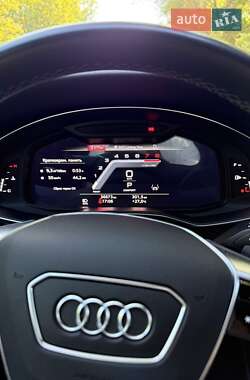 Седан Audi A6 2022 в 