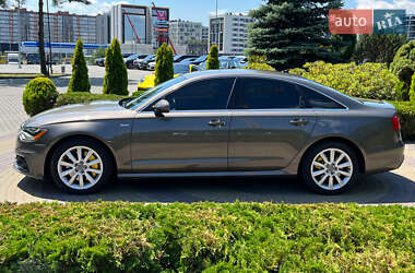 Седан Audi A6 2012 в 