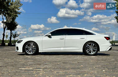 Седан Audi A6 2019 в 