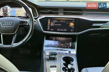 Седан Audi A6 2019 в 