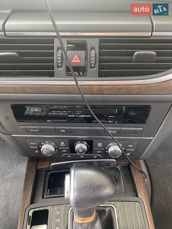 Седан Audi A6 2014 в Дніпрі