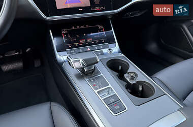 Універсал Audi A6 2019 в 