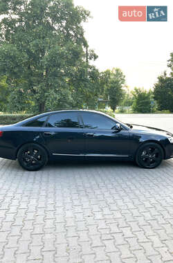 Седан Audi A6 2010 в 