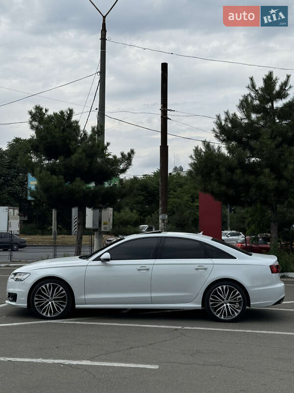 Седан Audi A6 2015 в Одесі